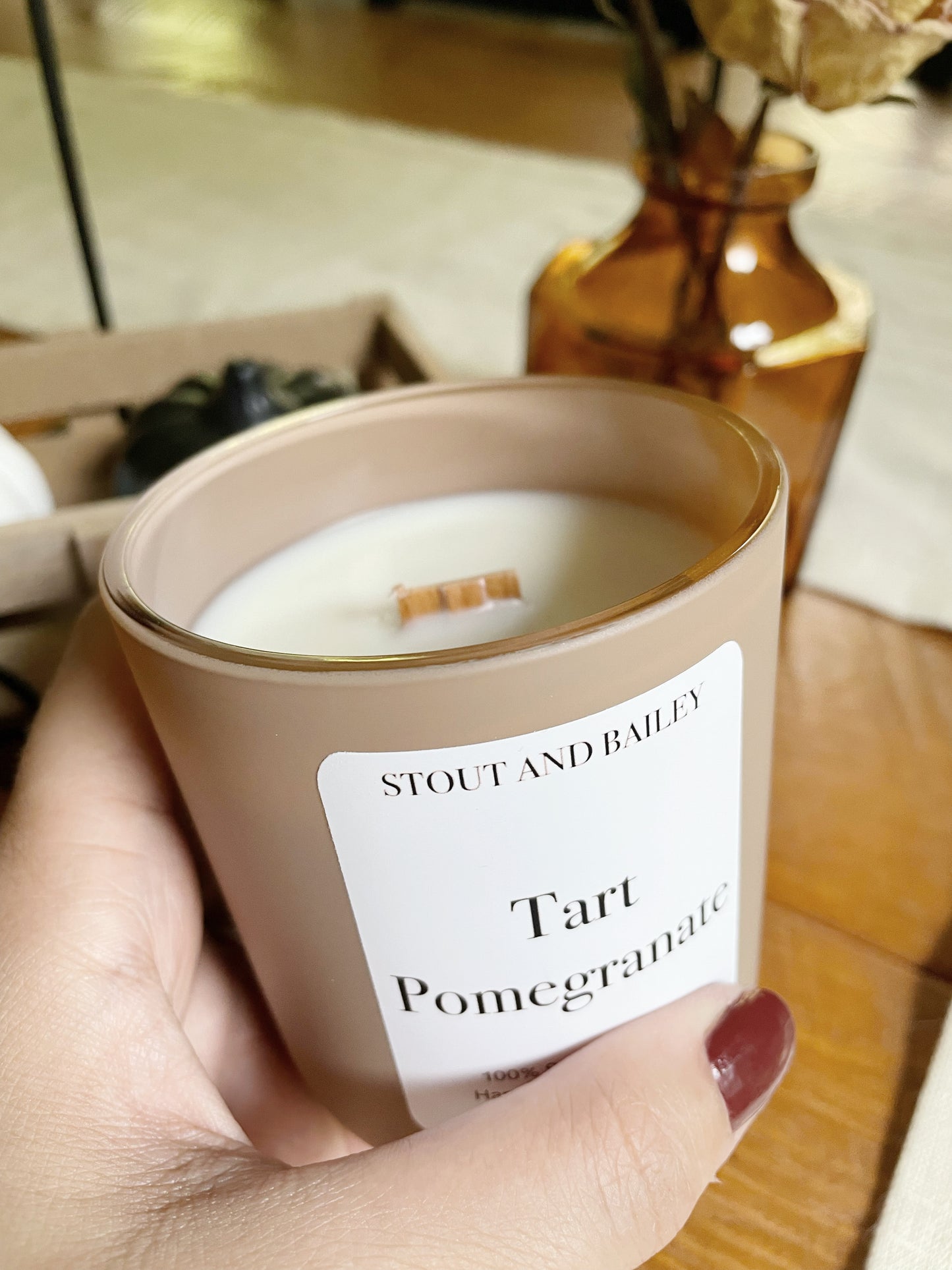 Tart Pomegranate 7 oz Wood Wick Soy Candle