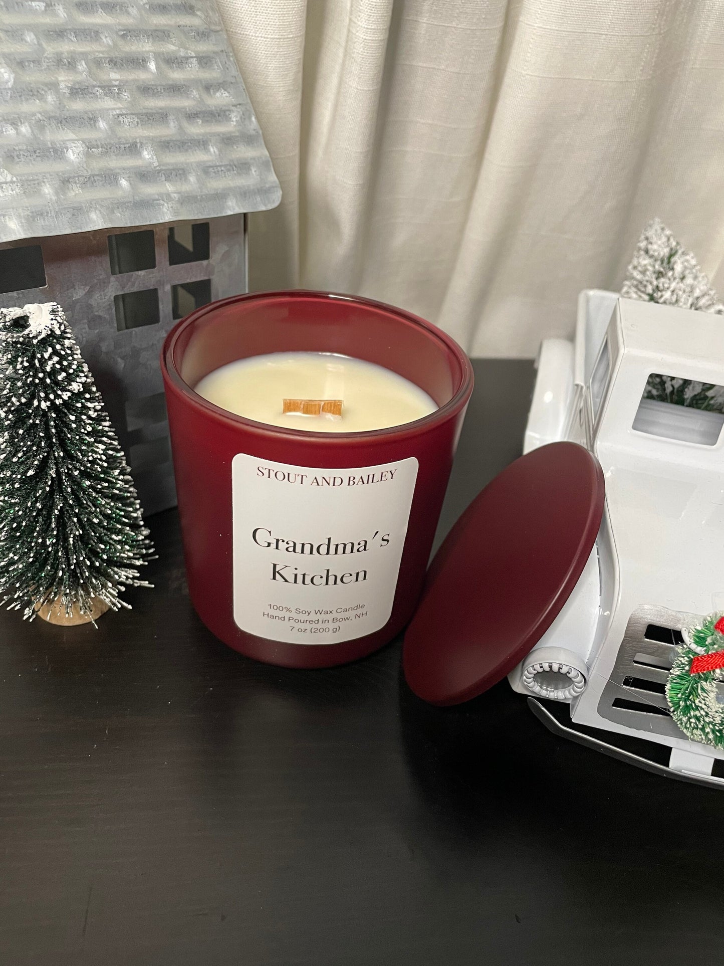 Grandma's Kitchen 7 oz Wood Wick Soy Candle