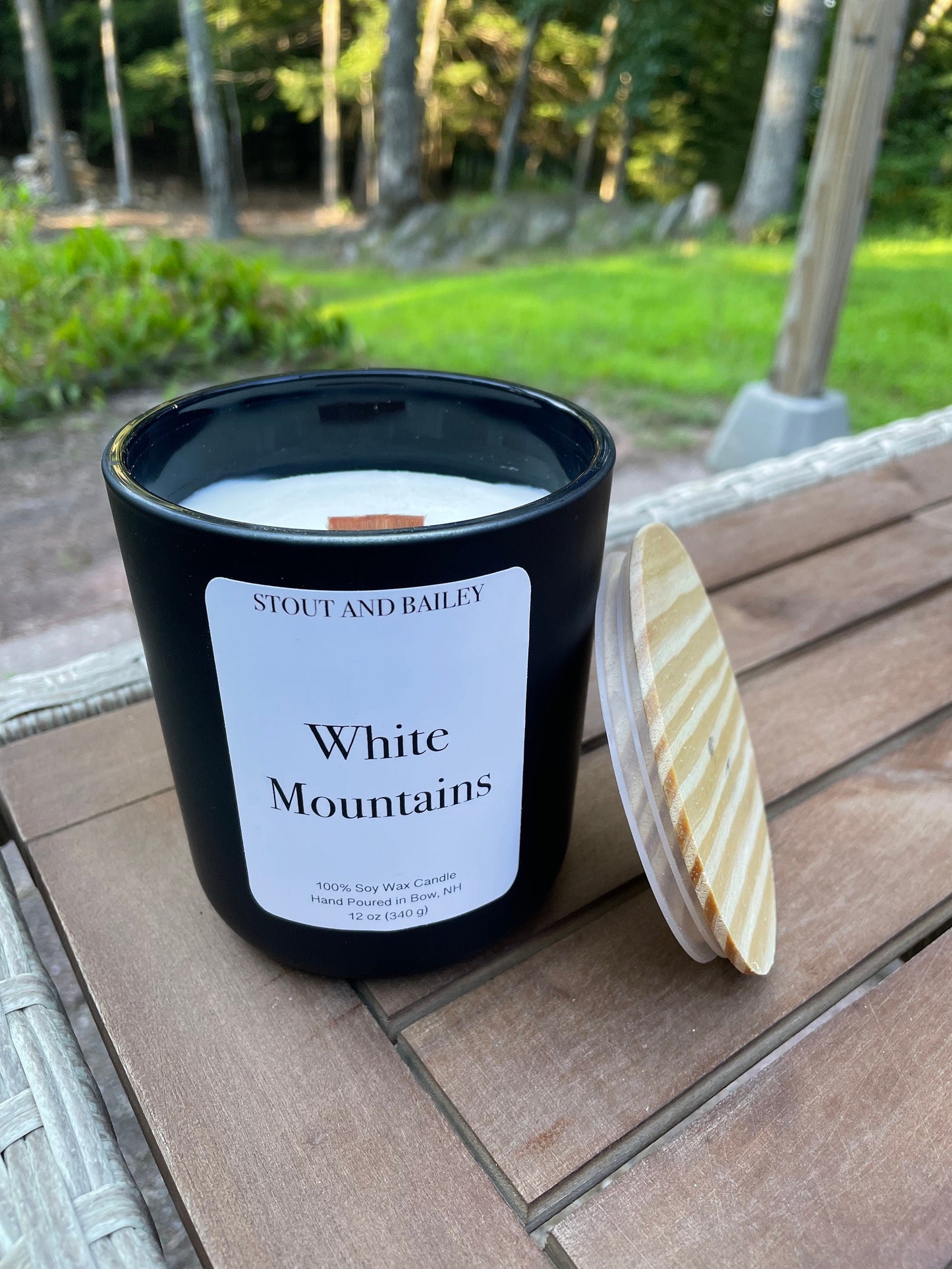 White Mountains Wood Wick Soy Candle | Hand-poured Soy Candle | Crackling Wood Wick Fall Candle | 100% Soy Wax Candle