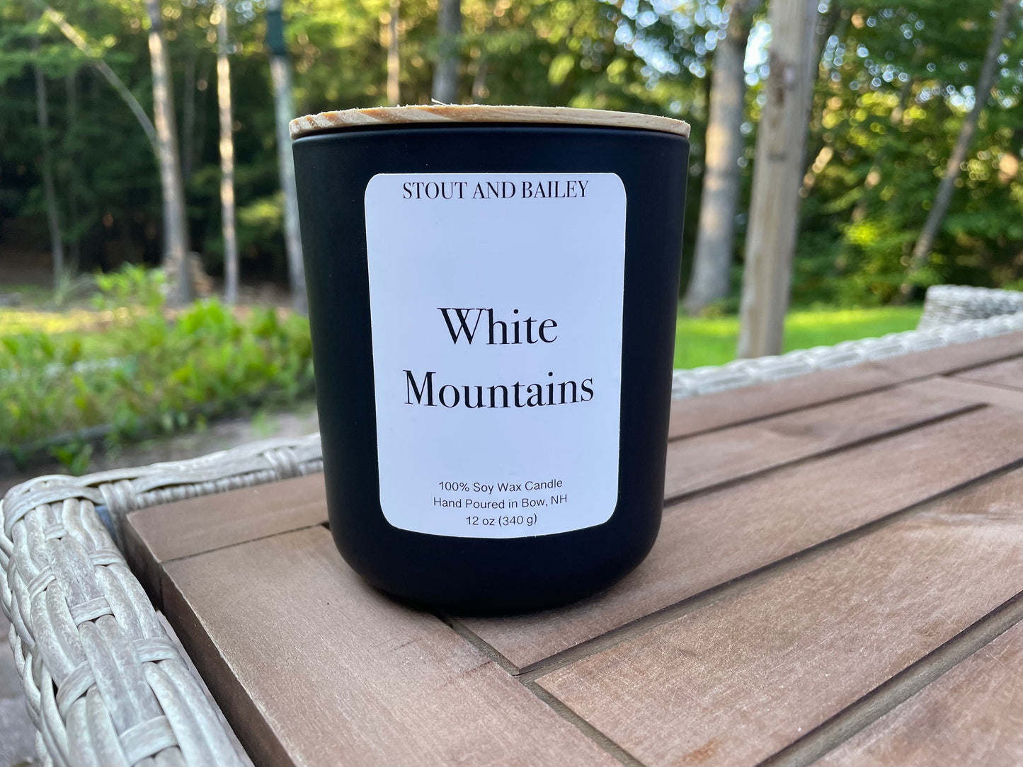 White Mountains Wood Wick Soy Candle | Hand-poured Soy Candle | Crackling Wood Wick Fall Candle | 100% Soy Wax Candle