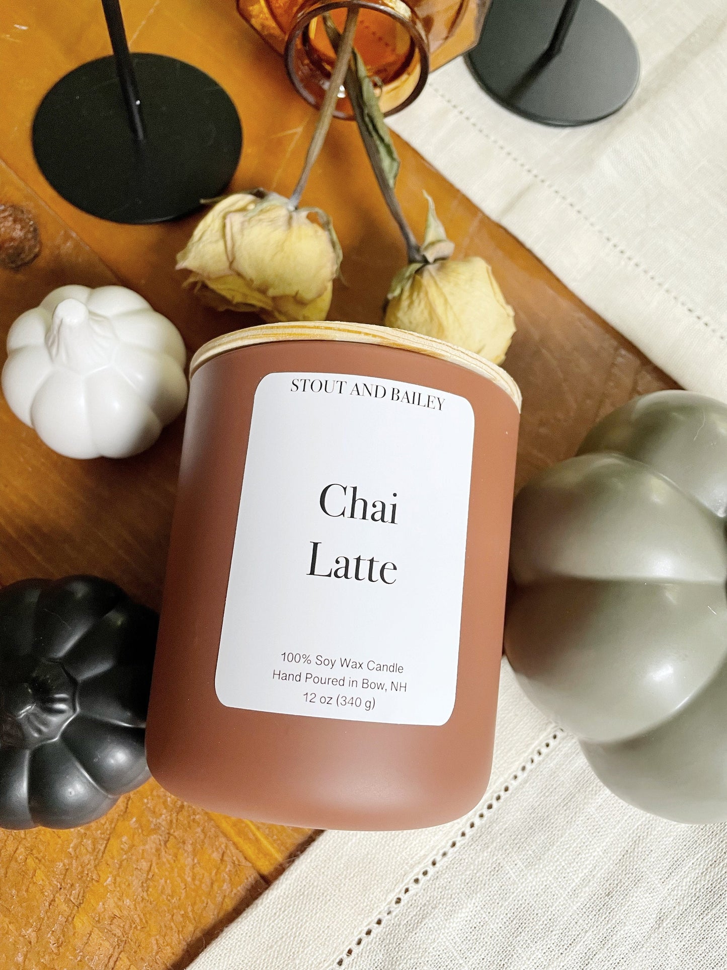 Chai Latte 12 oz Wood Wick Soy Candle | Hand-Poured Soy Candle | Crackling Wood Wick Fall Scented Candle | 100% Soy Wax Candle