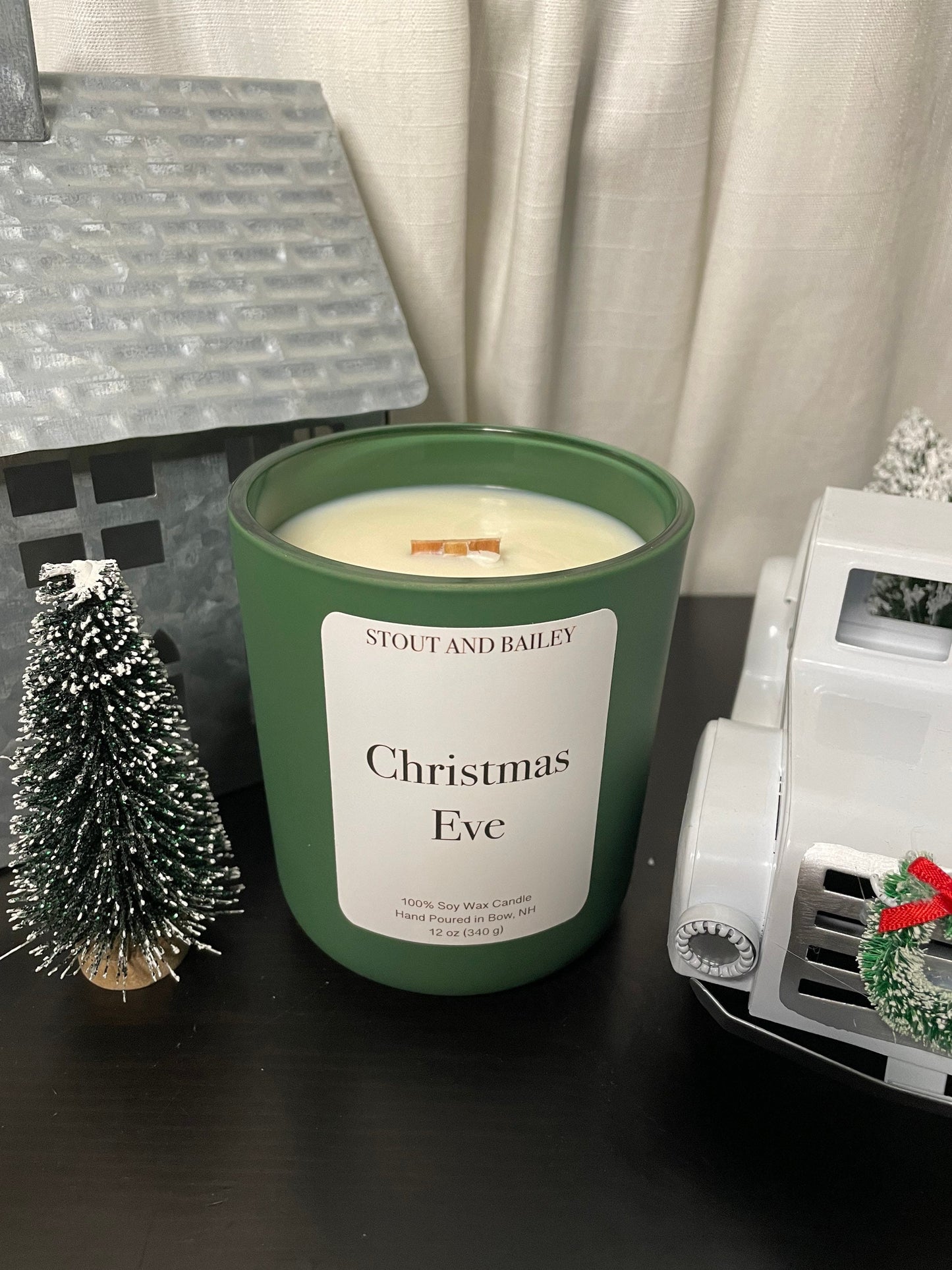 Christmas Eve 12 oz Wood Wick Soy Candle