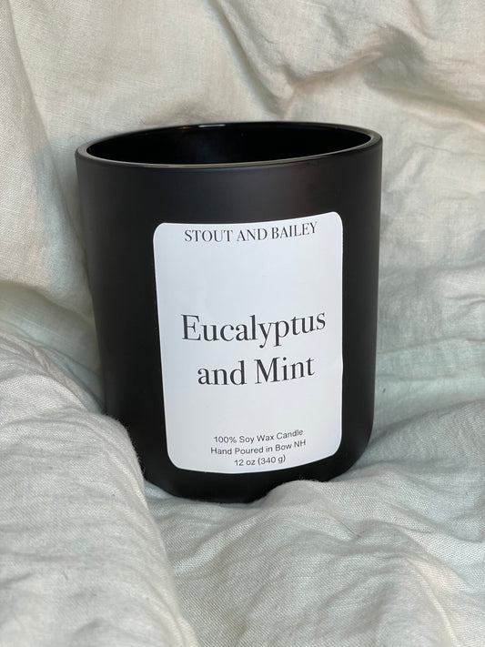 Eucalyptus and Mint Wood Wick Soy Candle | 12 oz Hand-poured Soy Candle | Crackling Wood Wick Summer Candle | 100% Soy Wax Candle