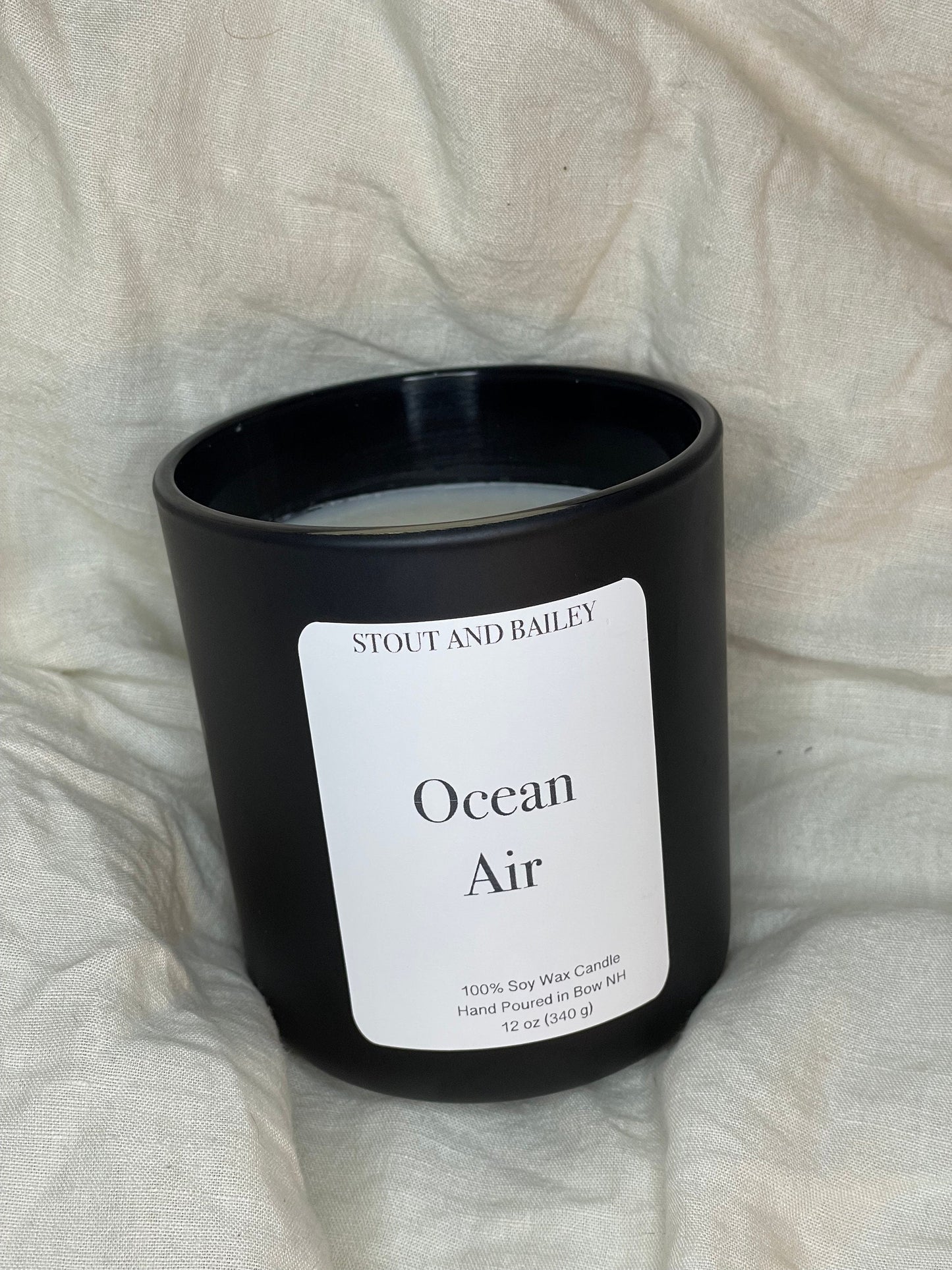 Ocean Air 12 oz Wood Wick Soy Candle | 12 oz Hand-poured Soy Candle | Crackling Wood Wick Summer Candle | 100% Soy Wax Candle