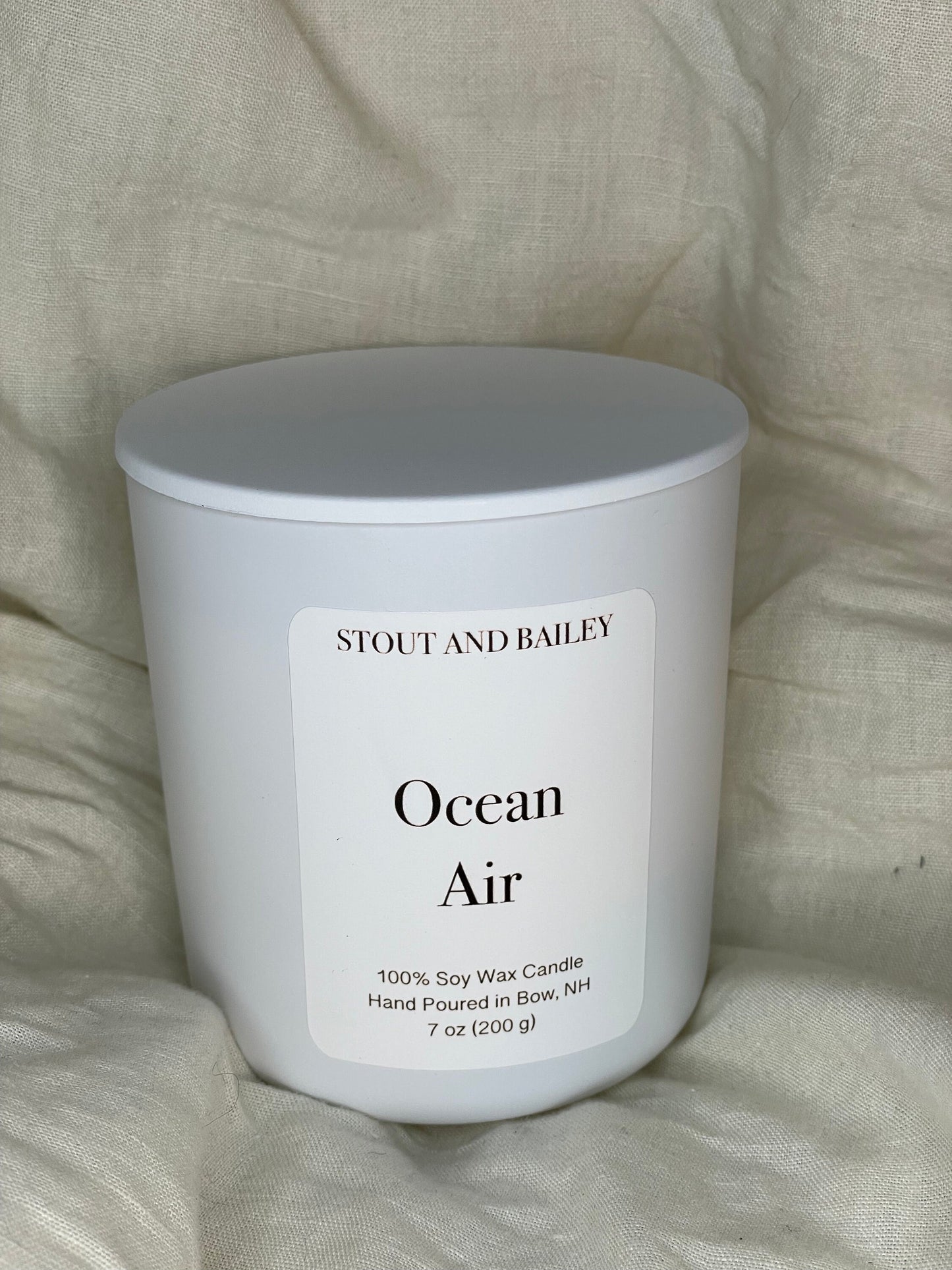 Ocean Air 7 oz Wood Wick Soy Candle | Hand-poured Soy Candle | Crackling Wood Wick Summer Candle | 100% Soy Wax Candle